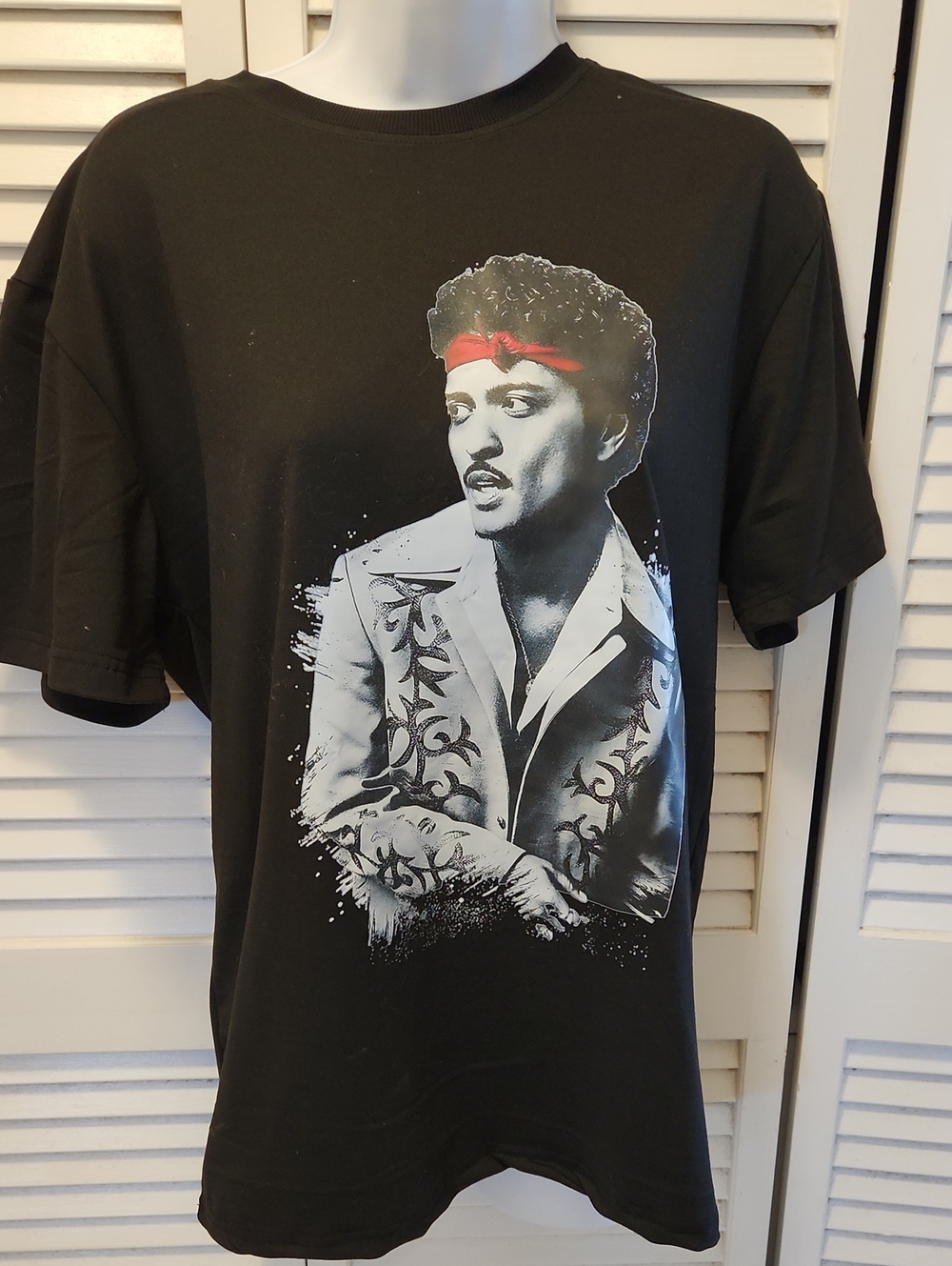Men's Black Bruno Mars Tee with Red Accent - Casual Short Sleeve Shirt